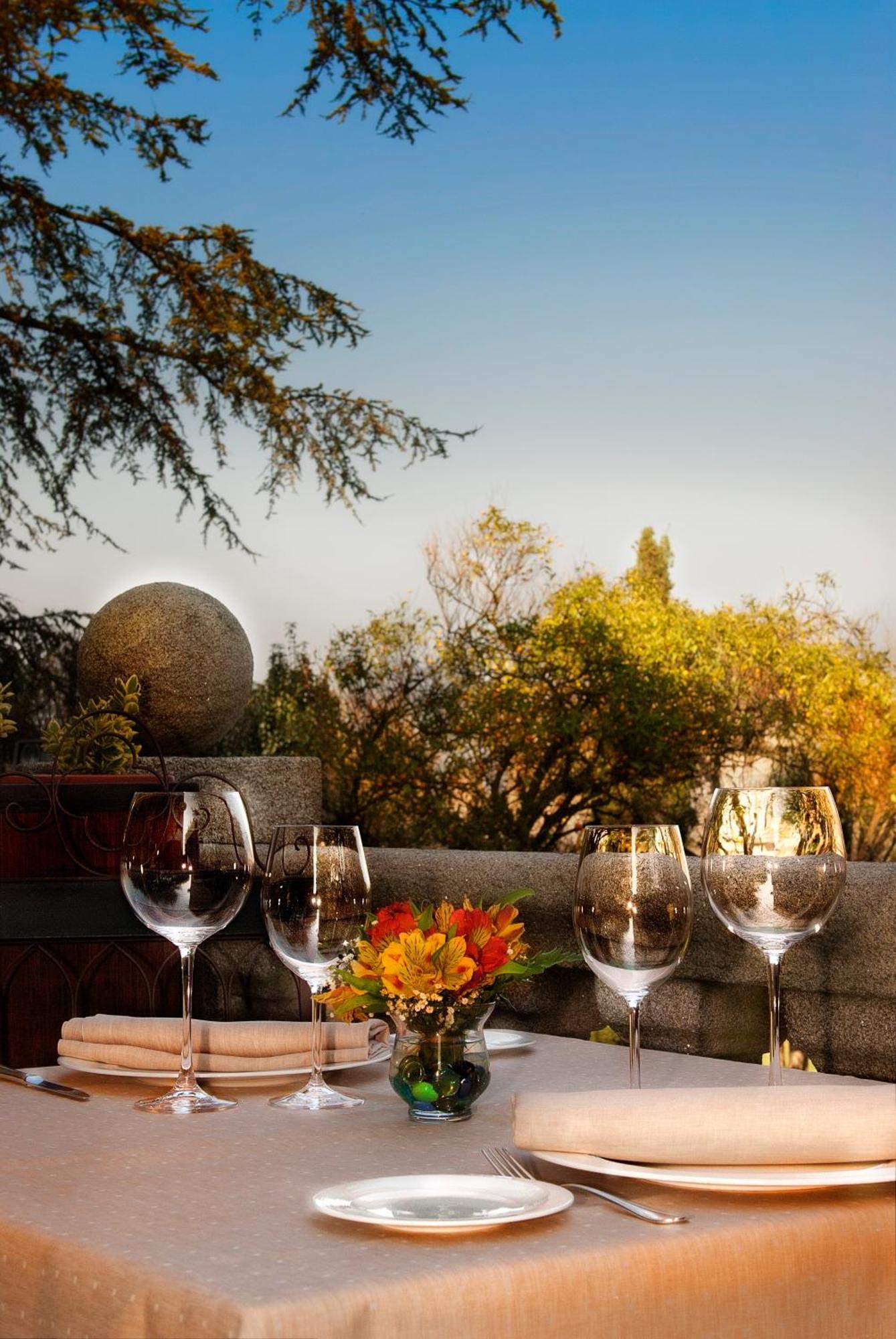 Pazo Los Escudos Hotel Spa & Resort فيجو المظهر الخارجي الصورة Wine at the winery